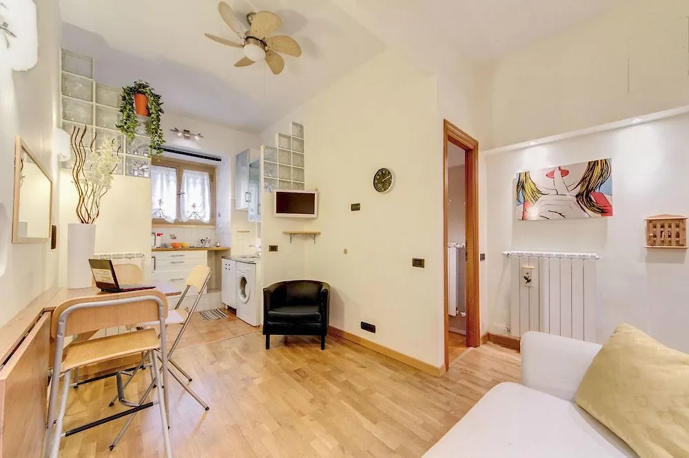 Easy In Rome Apartments Hotel