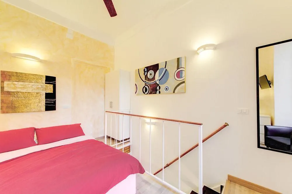 ** Hotel Easy In Rome Apartments Italy