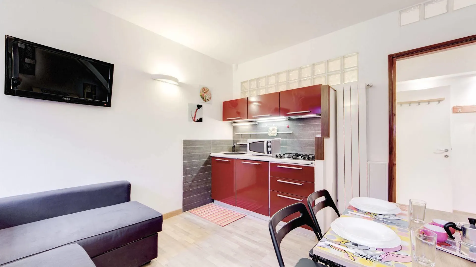 Easy In Rome Apartments 2*,  Italy