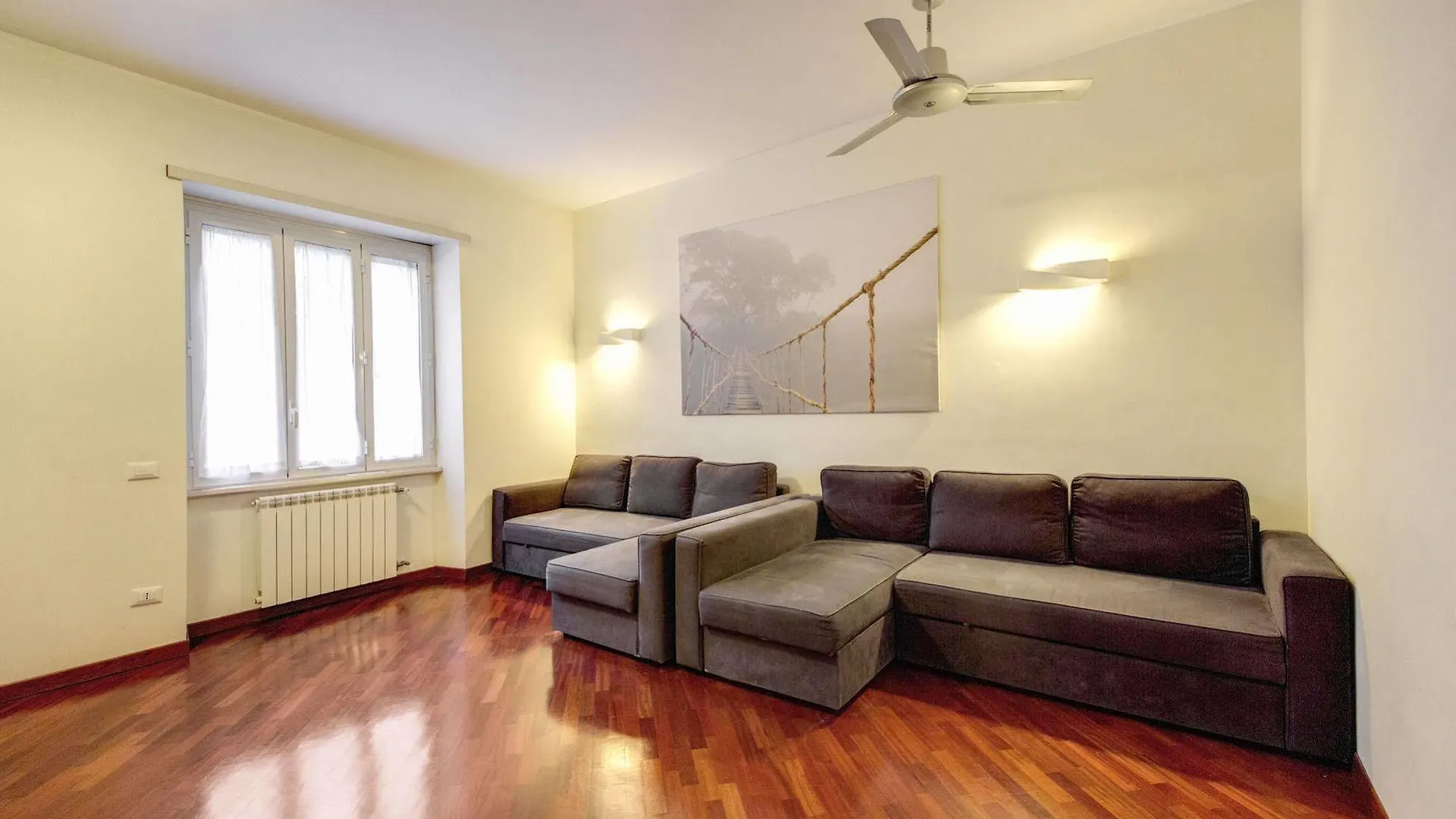 ** Hotel Easy In Rome Apartments Italy