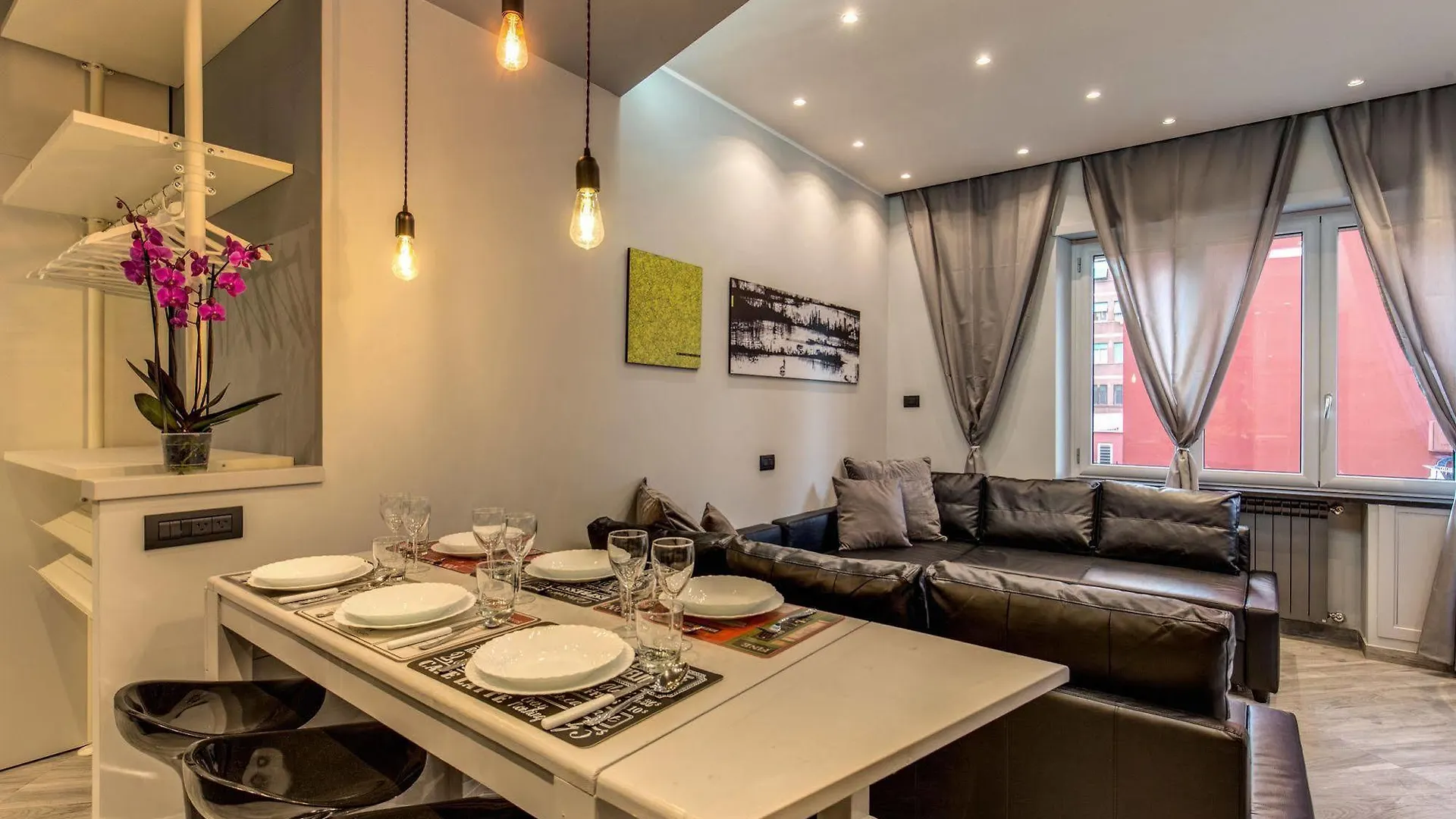 Easy In Rome Apartments 2*,