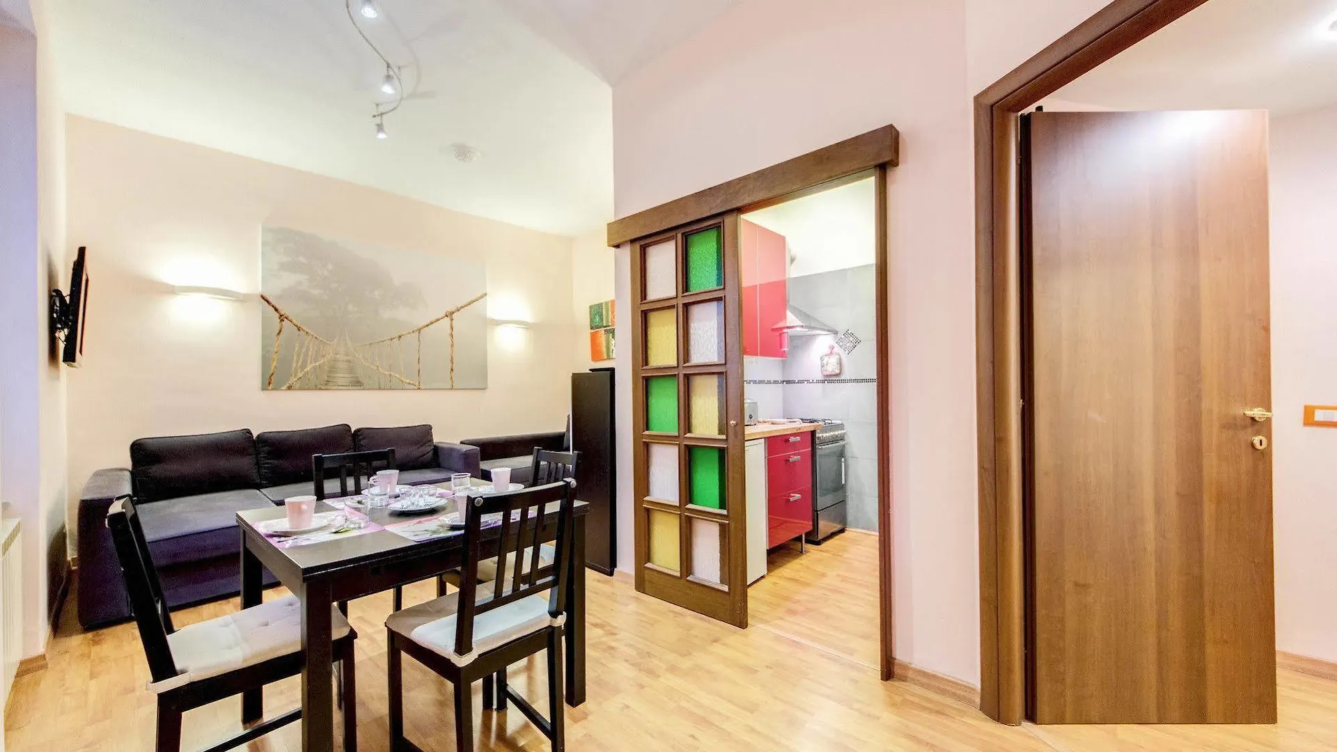 Easy In Rome Apartments Hotel