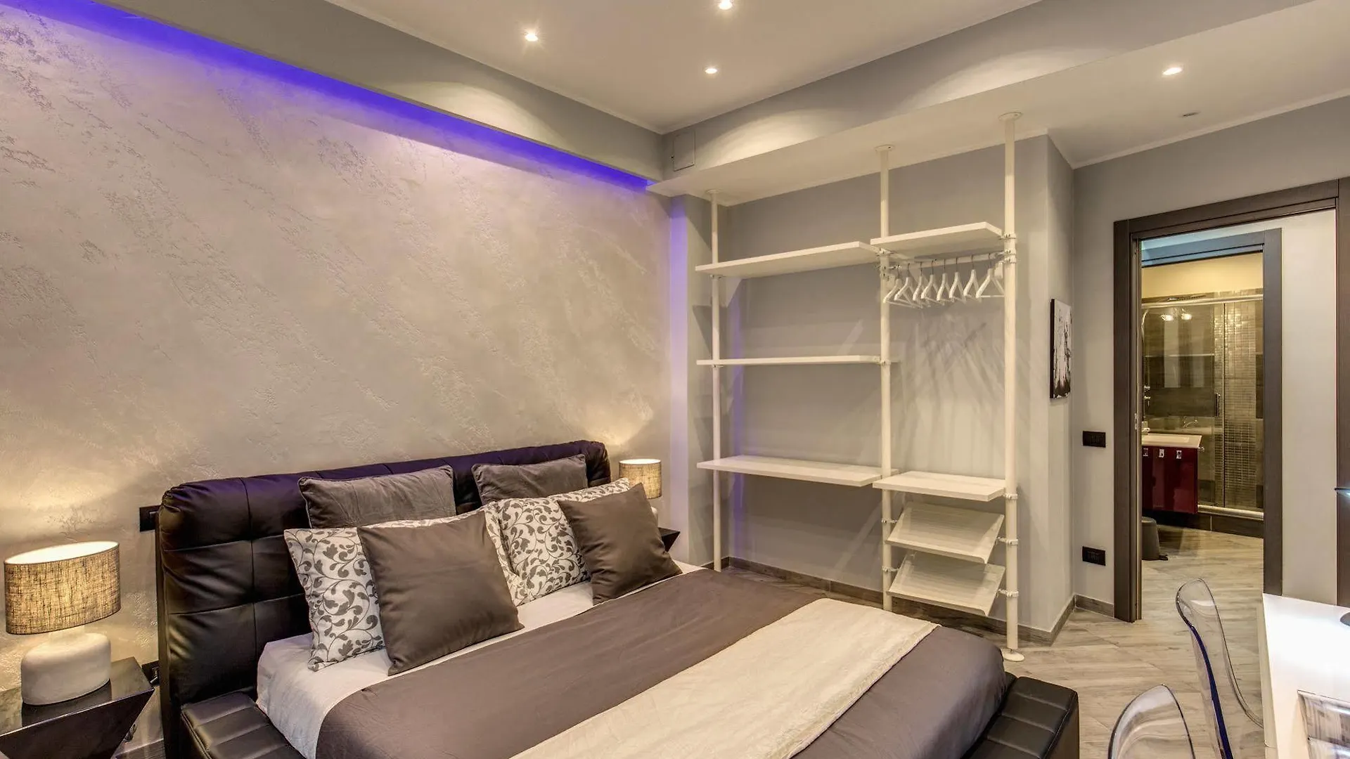 Easy In Rome Apartments